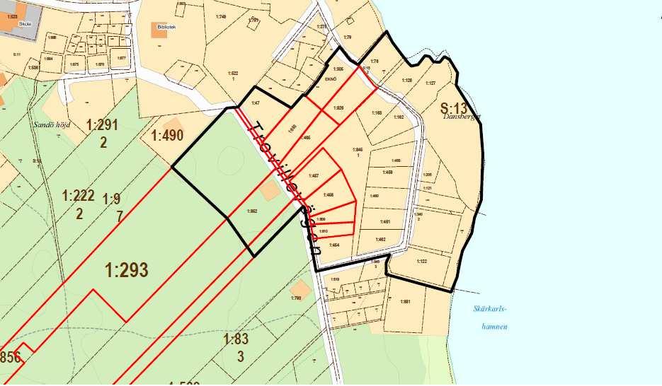 Ansökan avser en komplettering av bebyggelsen genom en förtätning i ett delvis befintligt bebyggelseområde.