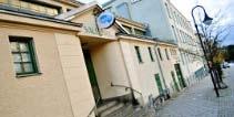 Ta kontakt med: Shagane Amiryan 0735-69 23 62 Den 11 februari ordnar ungdomarna ett utåtriktat möte i den gamla saluhallen. Den är numera omgjord till en fritidsgård för gymnasieungdomar.