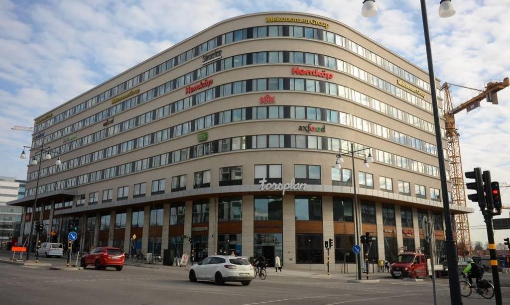 Bilaga 6: Torsplan 1, Solna Denna rapport redovisar resultat från mätningar av värmeanvändning till varmvatten och VVC-förluster i fastigheten Fraktalen 1 (kontorsdel). 1. Objektbeskrivning Byggnaden Torsplan 1, består av två fastigheter: Fraktalen 1, kontor, plan 4-12, A temp: 22360 m 2.