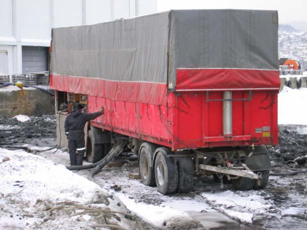 cementbaserat stabiliseringsmedel Materialvagn med styr- och reglerutrustning Mast