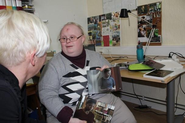 Kan handläggarna ägna sig mer åt målsättning och uppföljning istället för tidsbegränsade och detaljstyrda beslut i klocktimmar.