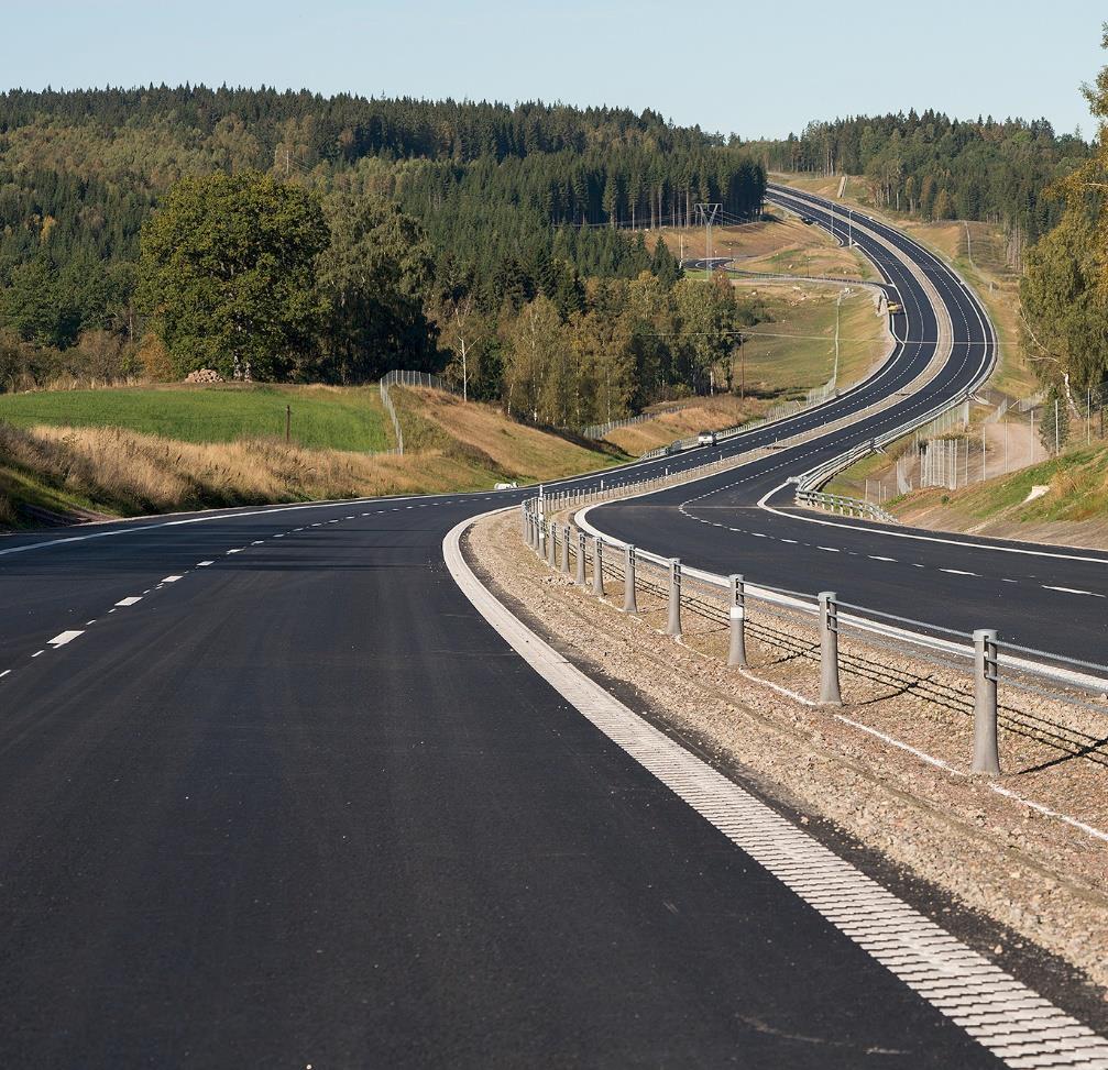 Förutsättningar nybyggnation I samband med nybyggnation av en väg sker ett omfattande projekteringsarbete för att vägen ska uppfylla givna krav på utformning.