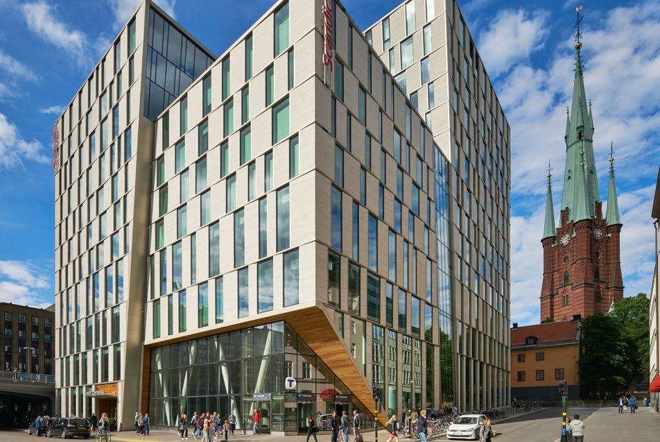 Vi höll fast i den tyska tråden och släppte in Magnus Ehrenberg, Ehrenberg Sörensen Kommunikation. Magnus är sedan många år bosatt i Lübeck och väl initierad i tyskt samhällsliv och tysk politik.