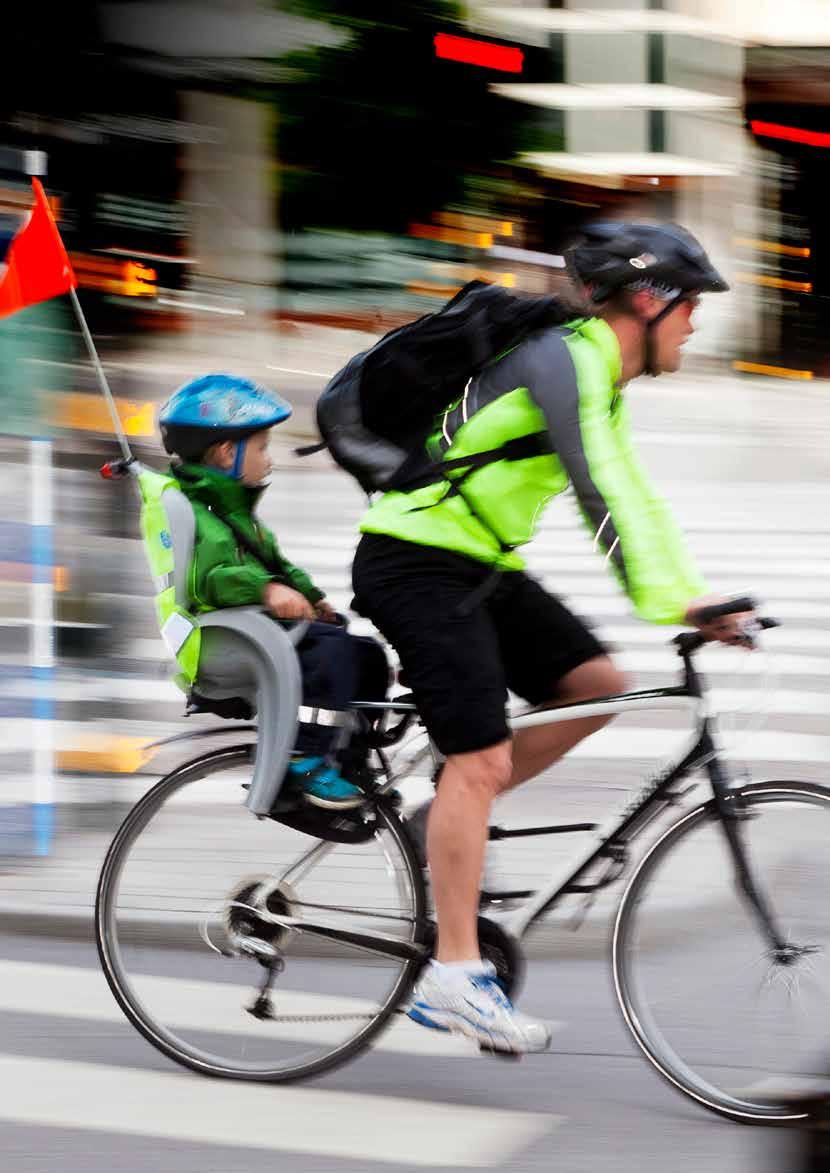 Målet för cykelhjälmsanvändningen år 2020 är att minst 70 procent ska använda