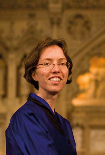 Isabelle Demers With playing described as having bracing virtuosity (Chicago Classical Review) and being fearless and extraordinary (Amarillo-Globe News), Isabelle Demers has enraptured critics,