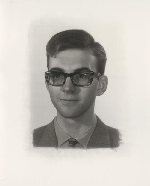 116 Senare även bilder som min farfar tagit. Han var en hängiven amatörfotograf och enormt konstintresserad. Jag tror att han ville att fotografierna skulle likna målningar.