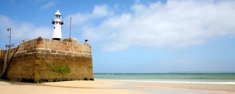 South West Coast Path, Padstow St Ives, 6 nätter 1(6) Vandra i England South West Coast Path, 6 nätter Padstow St Ives, 5 vandringsdagar Den här delen av South West Coast Path, som går i Cornwall,