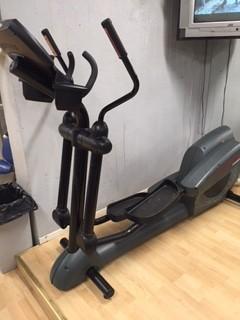 Crosstrainer Life Fitness Hr 9700 1025-027 Avslut: