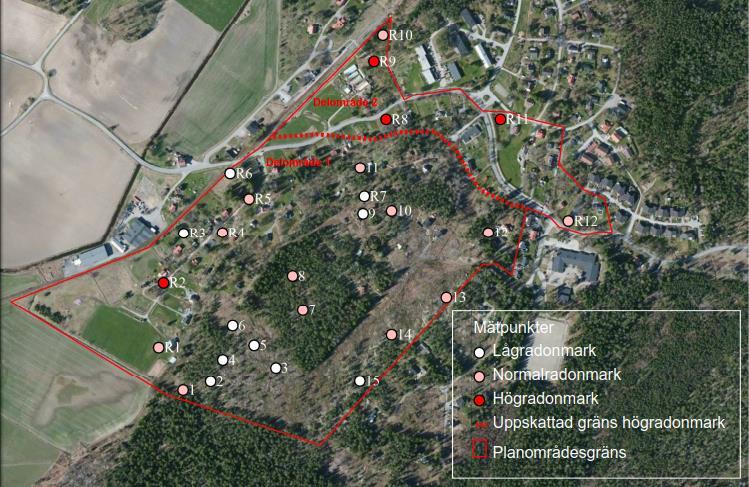 memo01.docx 2012-03-28 4. Resultat Erhållna resultat för mätning med gammaspektrometern påvisade halter av radium mellan 43-196 Bq/kg berg, med ett medelvärde på 74 Bq/kg berg.