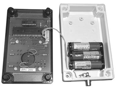 Skadade magneter eller givare ersätts ej genom garanti. EXEMPEL: Avstånd mellan magnet och sensor ska vara 58mm Magnet 58mm Sensor Monitor Med monitorn följer kardborre band.