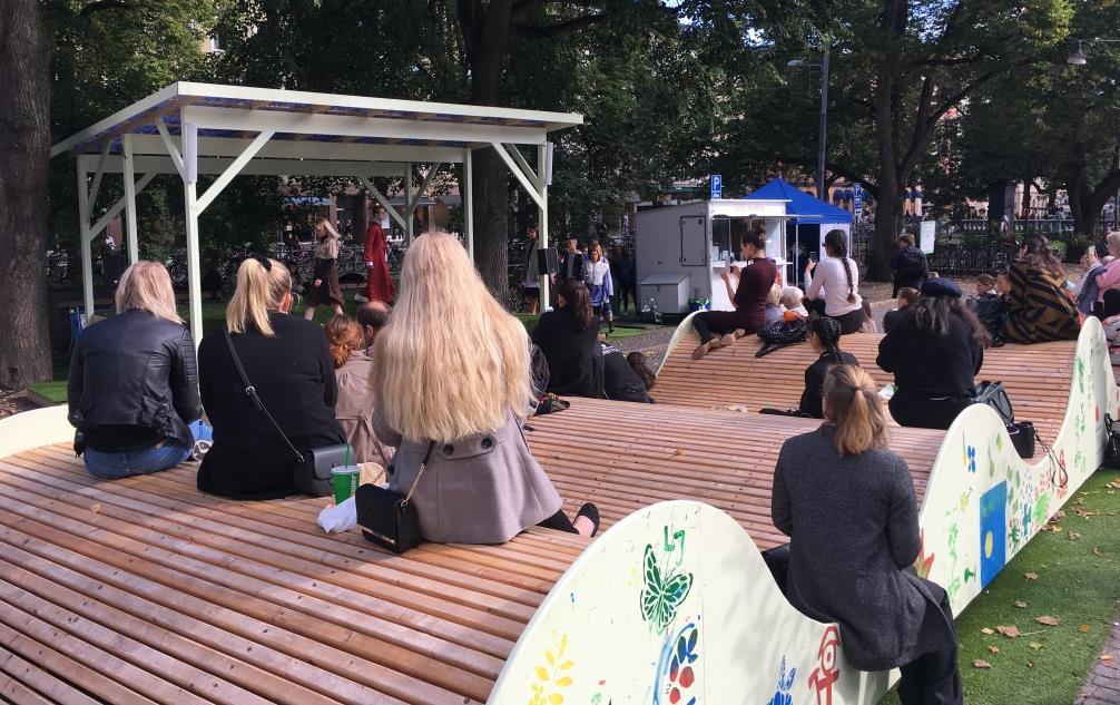 från p-plats