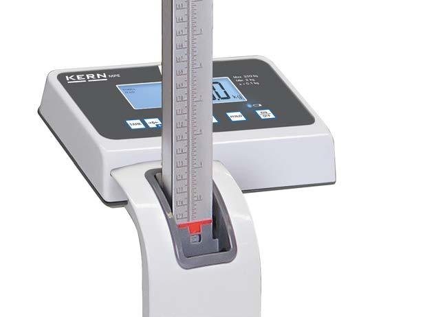 Läs av kroppslängden i skalan. 11.5.2 Bestämning av kroppsmasseindex (Body Mass Index) Slå på vågen med hjälp av knappen. Vänta tills displayen visar stabiliseringssymbolen "STABLE. Tryck på.
