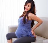 Men ofta börjar dessa uppluckringar tidigt i graviditeten och smärtorna kan blir mycket svåra.