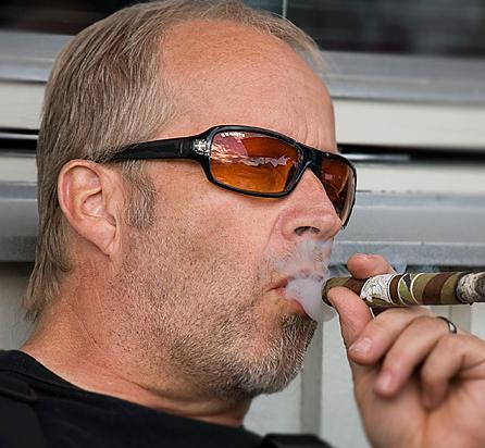 Denna gång var det tre hojar som körde en runda innan alla