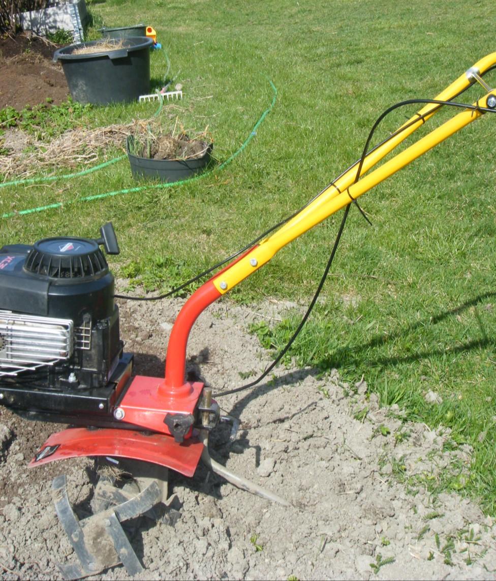 nu, eller via mail till redskap@rtf.nu. OBS! Vår materielförvaltare har inte möjlighet att ta bokningsförfrågningar via telefon.