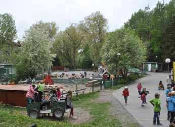 SOCA V ekmiljöerna vid Ronnebyparken och Skanörsparken ligger på storgårdar och används främst av dem som bor i kvarteret.