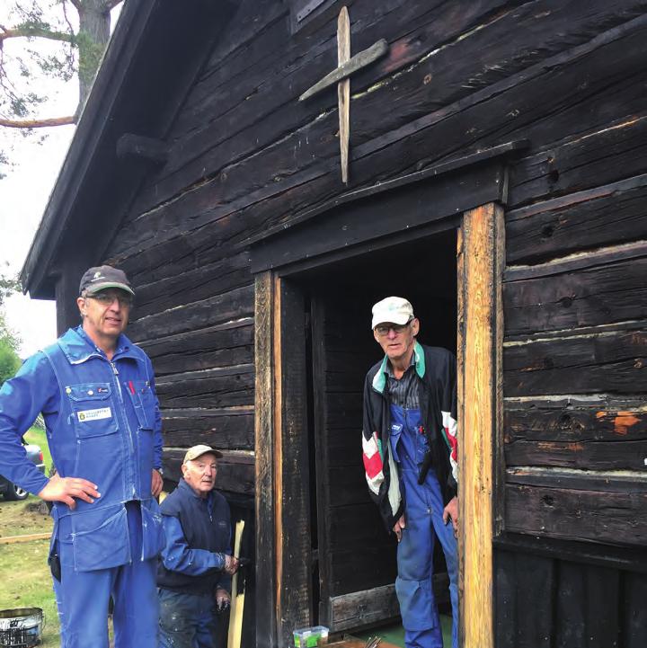 På 80-talet gjorde en grupp frivilliga ladan till en användbar plats genom målning, nytt golv och utrustning med gamla ryssjor och fiskenät Den blev därmed användbar för kyrkliga händelser som dop,