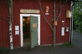Naturskolekurs 4 x 1 dag 15st Tyresö Skolornas/förskolor 1 x 1 dag 8st Först ute sen IT 4 x 1 dag 10st/tillf. nas utemiljö Sammanhangspeda 1 x 1 dag 8st Först ute sen IT steg 2 x 1 5st/tillf. gogik.