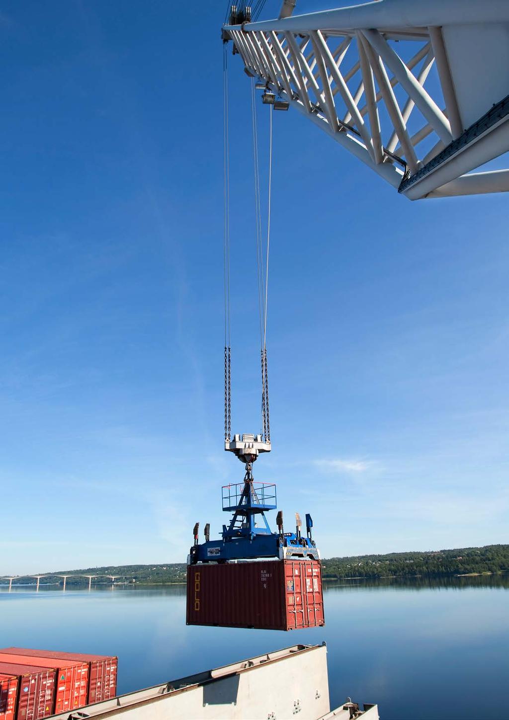 STRATEGI & VERKSAMHET / LOGISTIK Effektiv logistik skapar konkurrenskraft Logistik är en central del av SCAs verksamhet.