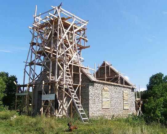 Sommaren 2010 inleddes konserveringsarbetena. Inledningsvis byggde man ett nytt tak till absiden, förbättrade kapellets grund och ränsade kyrkogården från buskage.