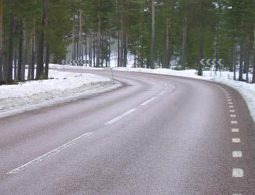 Räknat från ingång i första kurvan till utgång ur tredje kurvan är medelhastigheten 57 km/h, d.v.s. långt under skyltad hastighet.