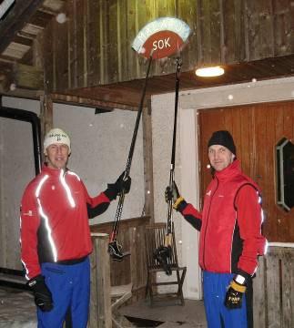 Skidor Nu börjar skidsäsongen Som du läsare märker så är årets december-nr av klubbtidningen lite senare än vanligt, när du håller tidningen i din hand så är det säkert redan juletid.