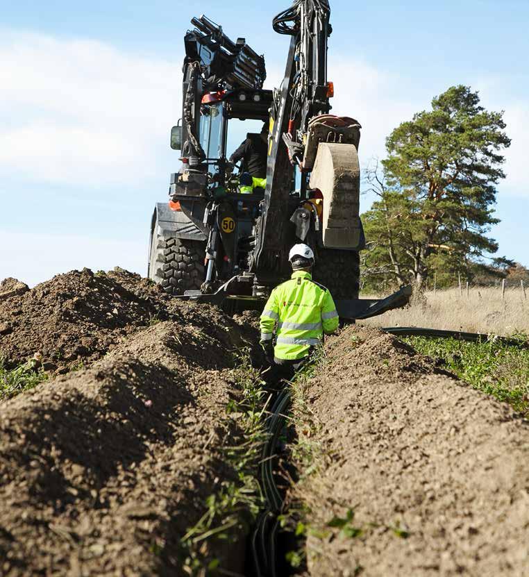 SOCIAL HÅLLBARHET SAMMANFATTNING Trygg infraservice dygnets alla timmar Vårt viktigaste samhällsuppdrag är att säkerställa god tillgänglighet och säkra leveranser tjugofyra timmar om dygnet, året om.