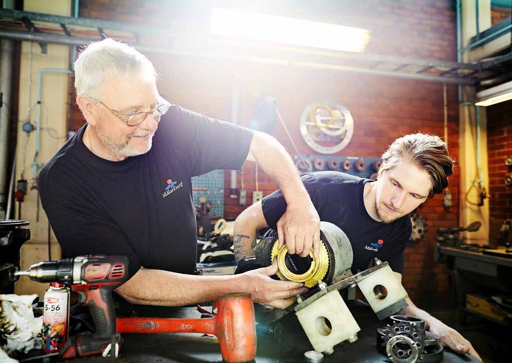 Rolf Carlsson och Martin Morberg är underhållstekniker på