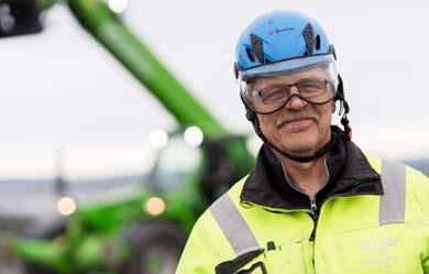 Maskinen används för allt från olika speciallyft inne i och runt anrikningsverket, till att med pallgafflar lossa eller lasta bilar, eller flytta material med skopa.