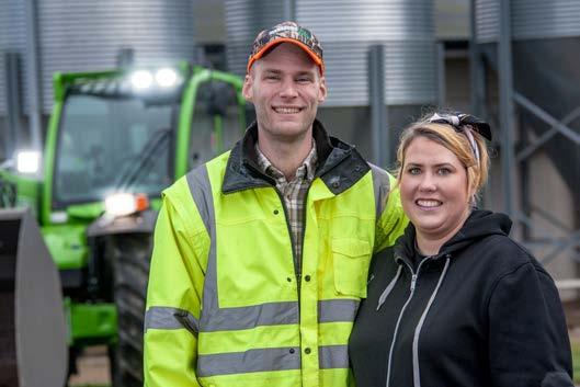 Den här typen av uppfödning innebär en uppstyrd verksamhet. Allt måste ske metodiskt, noggrant och med strikt hygien och följa alla regler.