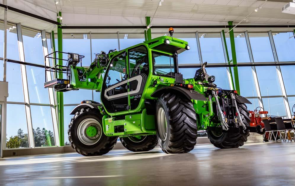 MERLO MULTIFARMER KAN: Användas för transport med släp upp till 20 ton Lasta och lossa (med gafflar, skopa, balklämma, spjut mm).