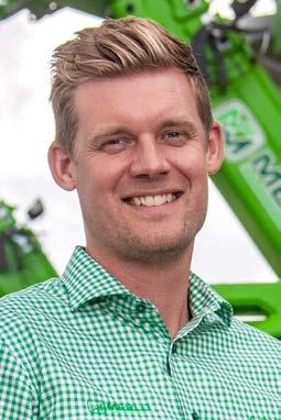 Merlo i Sverige: Försäljning & Service Service KIRUNA Kiruna Fältrep, 070-345 03 64 GÄLLIVARE PA Hydraulservice, 0970-157 30 LULEÅ Norrmaskiner AB, 0920-311 00 Br Jönsson Maskinservice & Allrep,