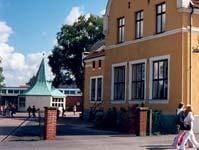 Centralskolan Postadress Besöksadress Skolgatan 14, Svalöv Tel rektor 0418-47 52 16, 0709-47 52 16 Tel expeditionen 0418-47 51 19 Fax 0418-47 52 18