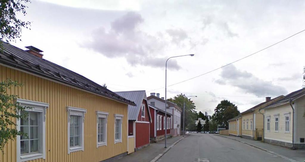 Vanhempia rakennuksia Herrholminkadun etelä osan