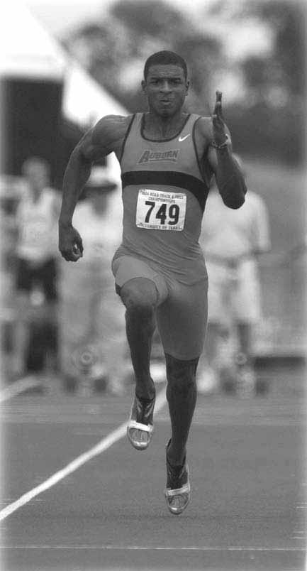 Returning All-Americans Maurice SMITH Multi-events 6-2 Senior Jamaica/Central Arizona CC 2004 Olympian (Jamaica, Decathlon) 2004 Mondo South District Athlete of the Year 2004 NCAA Indoor runner-up