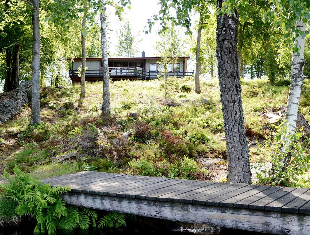 halenstugorna i olofström Några kilometer utanför Olofström i Blekinge ligger avdelningens stugor vid sjön Halen. De två stugorna är fullt moderna och har 4+2 respektive 6+2 bäddar.