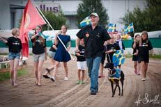 Öppen klass final Vi hade nu kommit fram till dagens sista final. Dagens tippare Kent Andersson hade tippat Capone från box 1, trots att Curry Kanon vunnit sina bägge lopp på 31-tider.