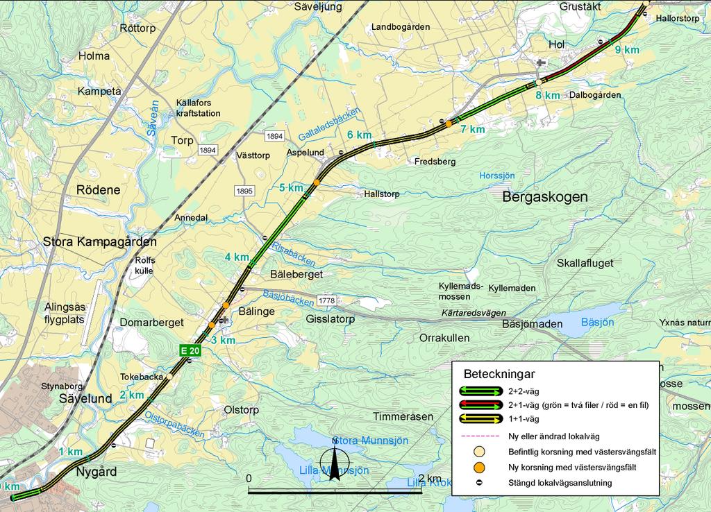 3.4 Förbättring av beﬁntlig väg samt minska framkomlighetsproblemen utmed sträckan före- Följande förslag bygger i huvudsak på utredningen E 20 slås dessutom att vägen byggs ut med två cirka 1