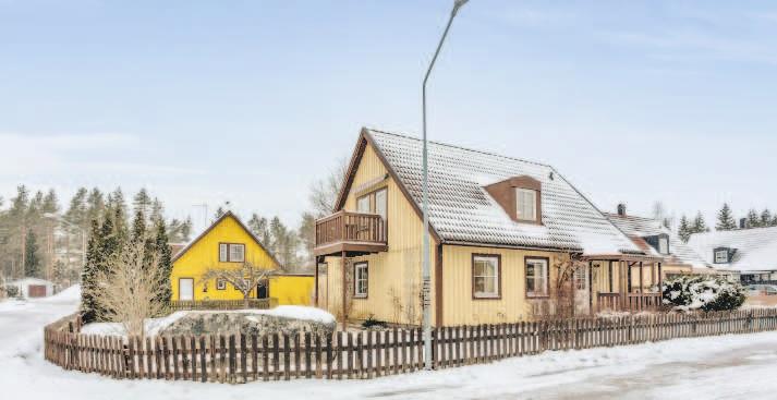 71122 Gimo, 6 rok, 134 m² PRIS 1 495 000 kr VISAS Sö 24/3 kl 11:00-11:45,