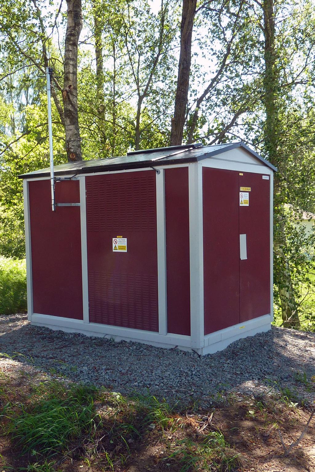 UPPBYGGNAD SMARTA ELNÄT Moderna nätstationer ger färre elavbrott Resultaten från det här projektet kommer att vara ett viktigt underlag för att utforma framtidens nätstationer.