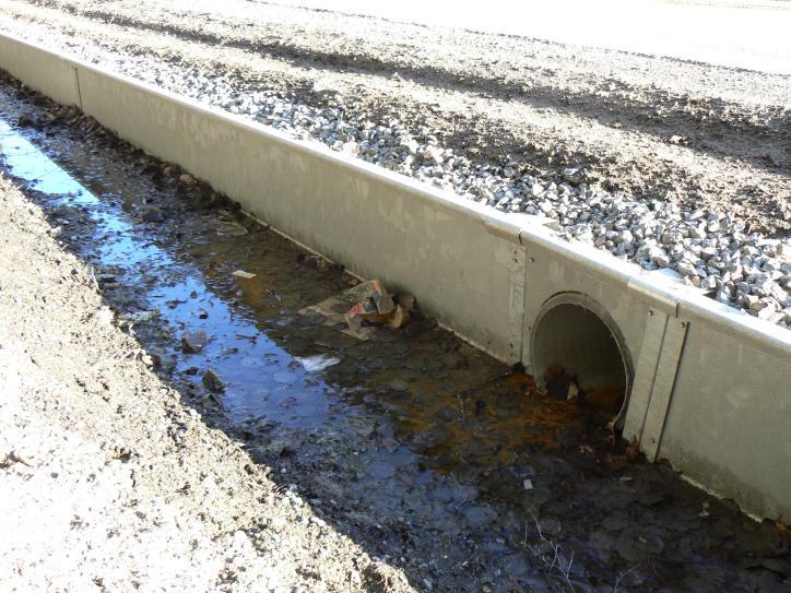 Tunnel nr 5 hade som redan nämnts ett stort genomflöde av vatten (se bild 12), vilket var anledningen att den inte ingick i övervakningen.