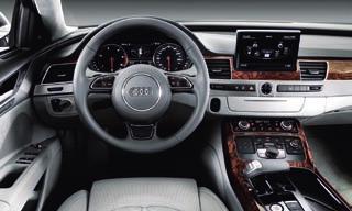 Audis inredningar är alltid välbyggda, men A8