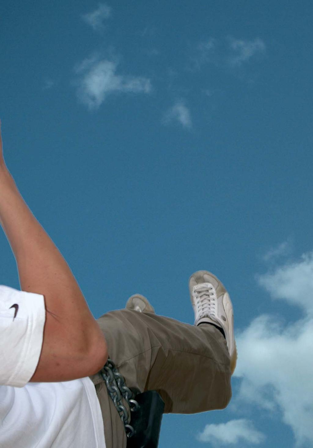Aktiv Sommer 2008 VON SABINE FIXMER Pädagogische Fachberaterin Sommerzeit Ferienzeit Zeit, um die Seele baumeln zu lassen, Spaß zu haben und neue Erfahrungen zu sammeln.
