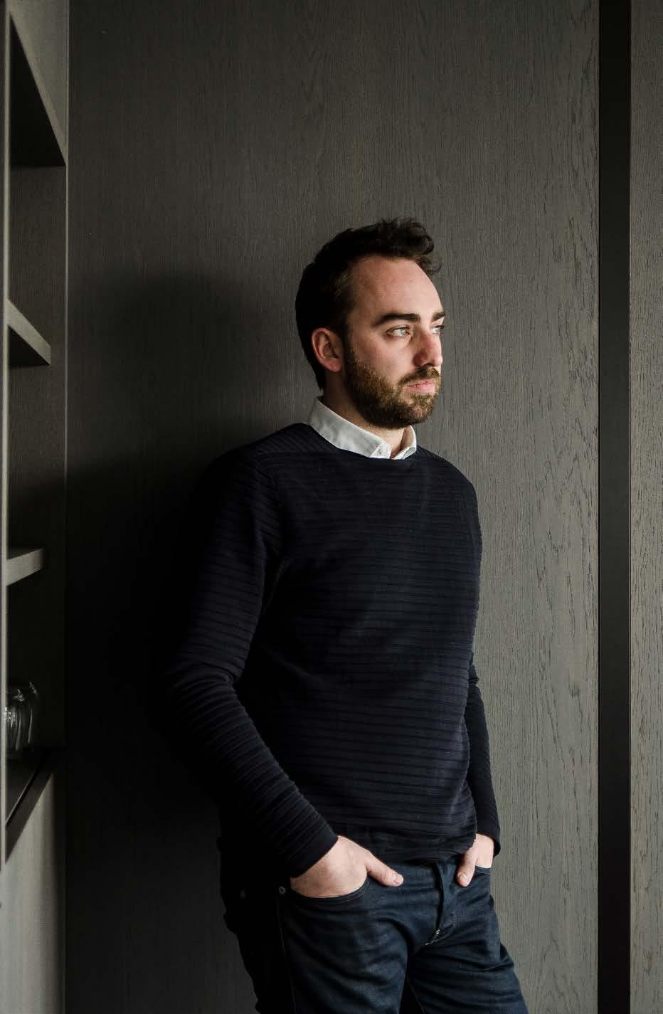 vibes Frederik Delbart kröntes till årets designer vid Biennale INTERIEUR 2018, i Belgien Patricia Goijens För trettonde gången i rad, är en belgisk designer krönt till årets designer vid Biennale