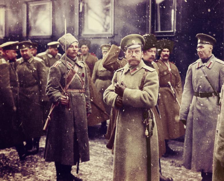 Översikt Rysslands historia: Kejsardömet 1721-1917. År 1000 6000 f.kr 2000 f.kr 1000 f.kr 500 f.kr 0 500 1000 1500 000 Nikolaj II (Regent 1894-1917). Nikolaj II var äldste son till Alexander III.