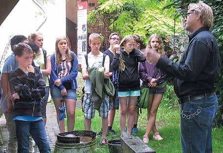 Aktuelles Thema Flüchtlinge und Einheimische feiern miteinander am 1.