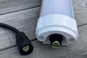 Industri Tvätthallar Sporthallar Optik: Frostat PC glas
