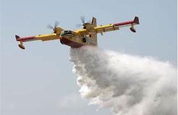 samhällsskydd och beredskap PM 4 (7) kunna dirigera vattensläppen enligt de rutiner och metoder piloterna är vana med. Det flygplanen behöver veta under insatsen är följande.