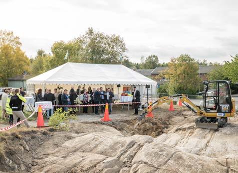 Första spadtaget för Villa Basilika, Tyresö Äldreboende Att utveckla hållbara samhällsfastigheter En viktig del i Hemsös projektutvecklingsprocess är den löpande analysen av förutsättningarna i