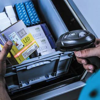 Exempel på användning av enstycksflöde Orderplockning Shuttle-systemet levererar material från